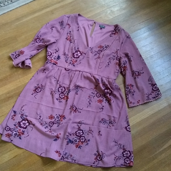 Lily Rose Dresses & Skirts - Purple floral dress